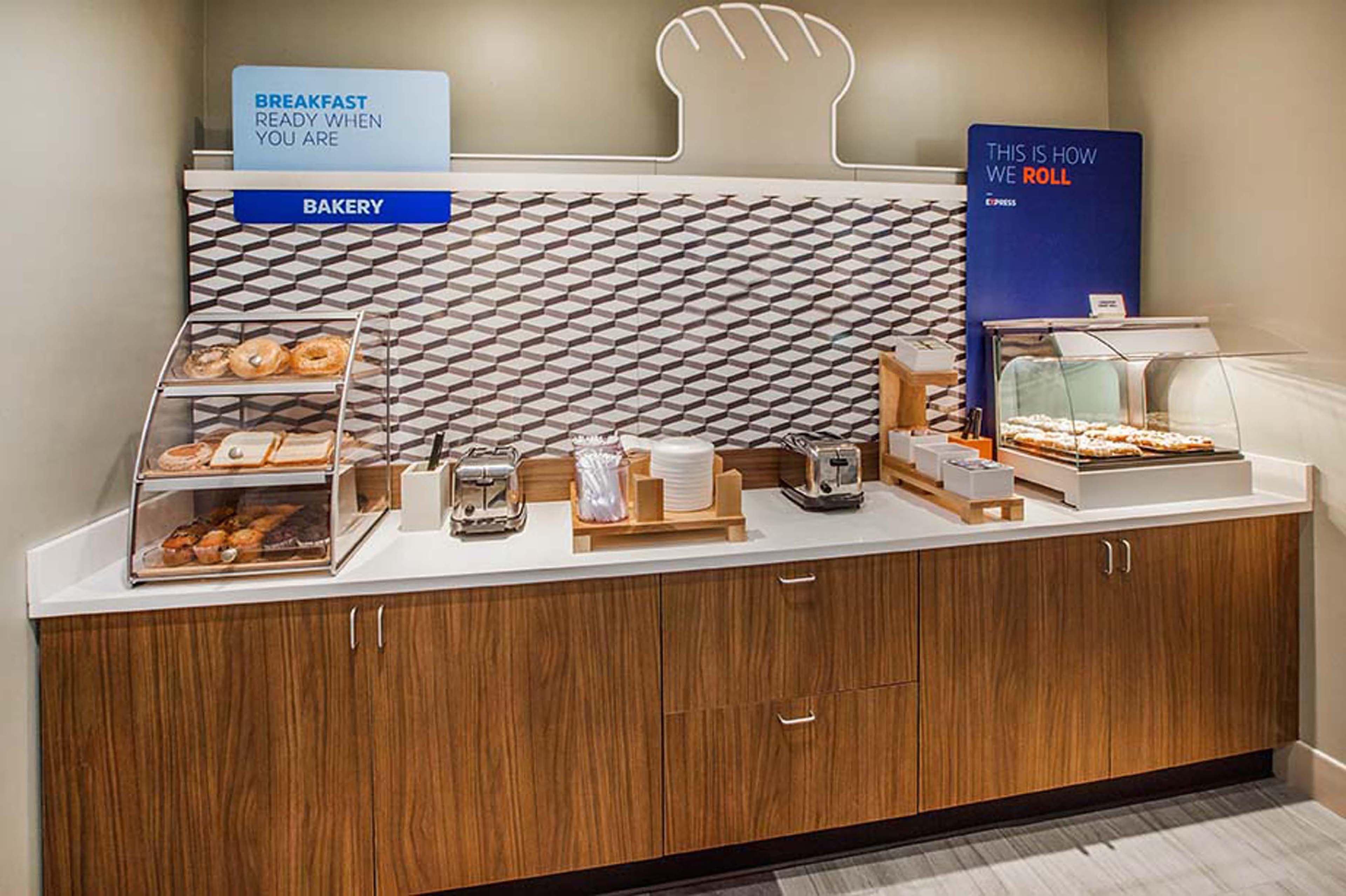 Holiday Inn Express & Suites - Camas By Ihg Exteriör bild