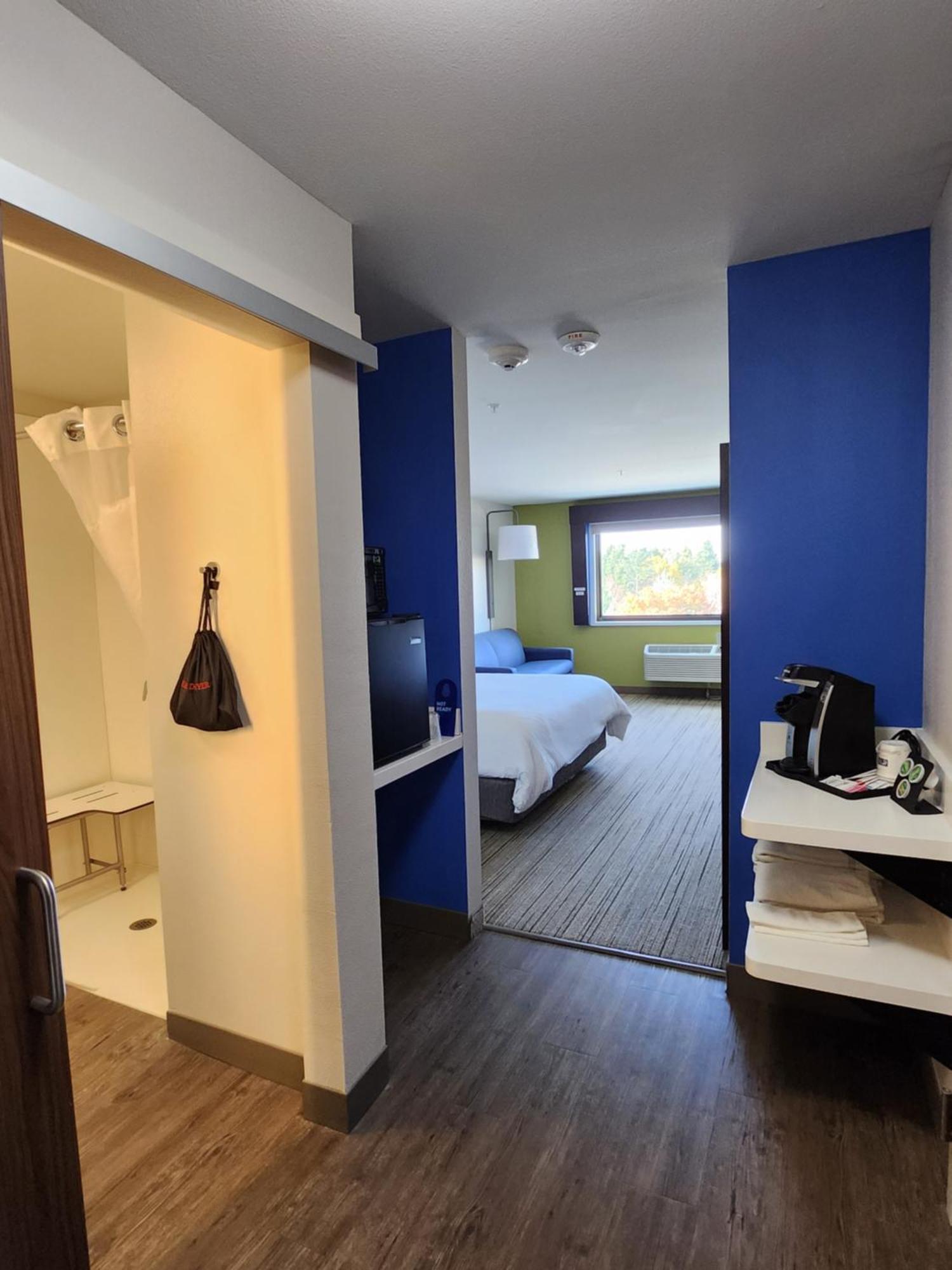 Holiday Inn Express & Suites - Camas By Ihg Exteriör bild