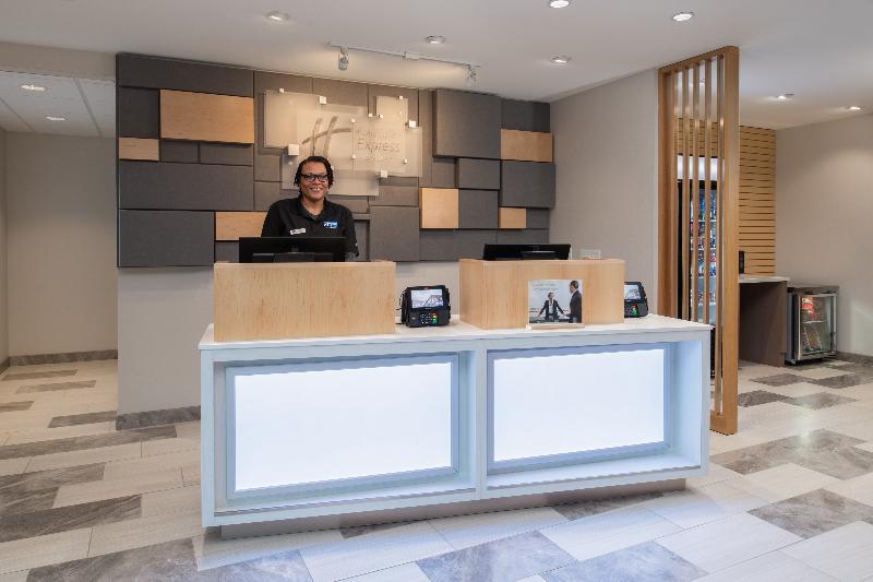 Holiday Inn Express & Suites - Camas By Ihg Exteriör bild